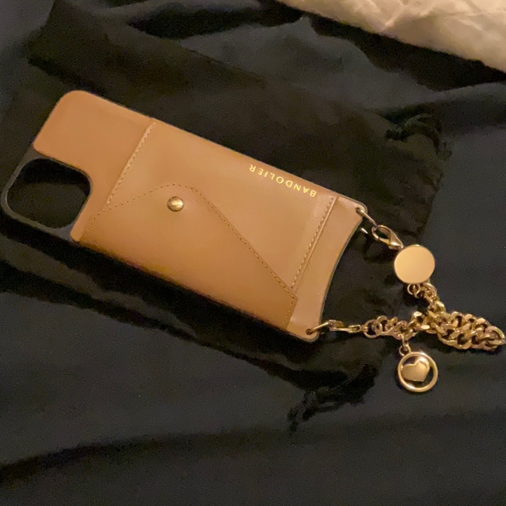 Bandolier iPhone 13 pro